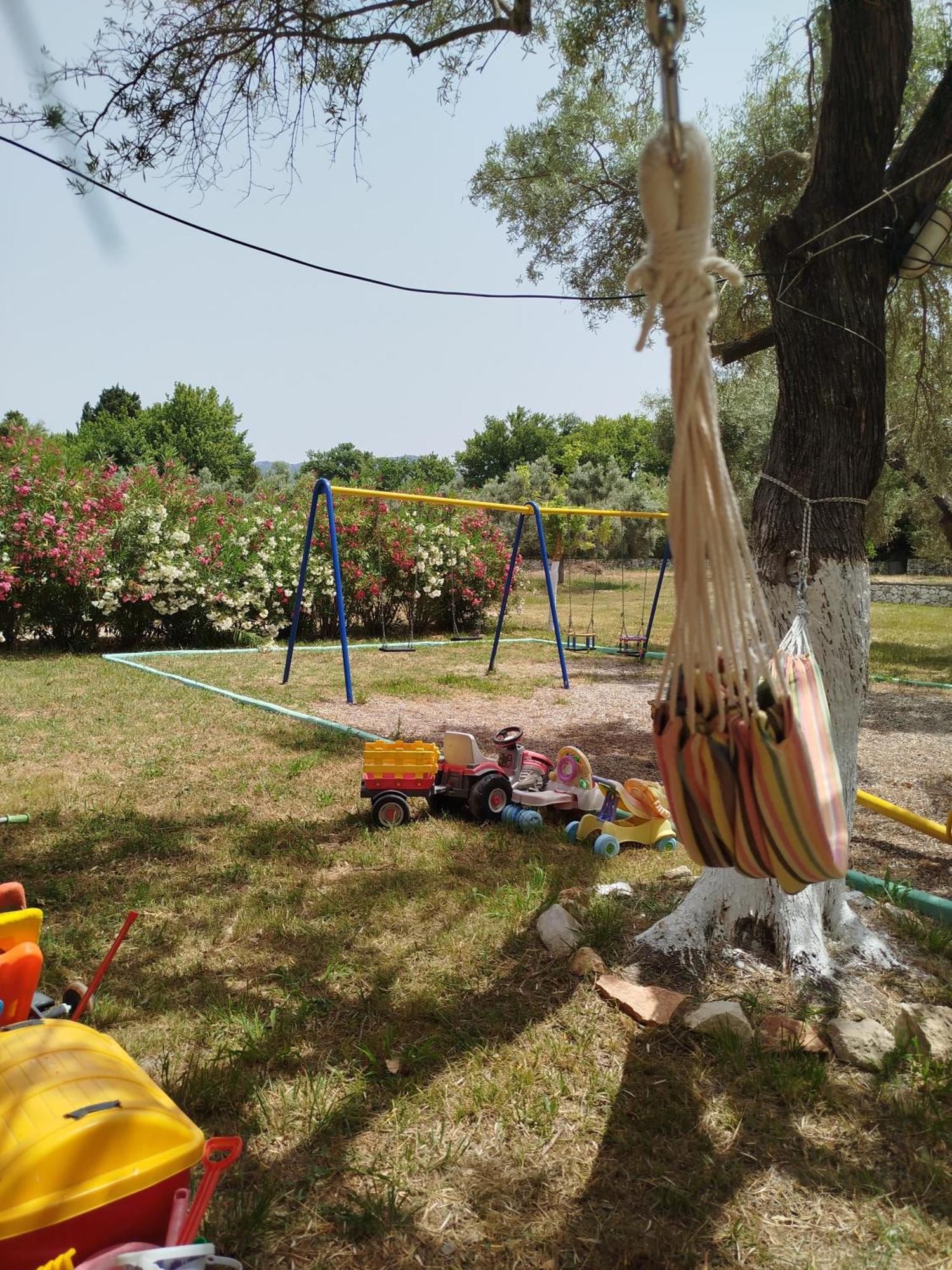 ואסיליקי Riverside Αpartments מראה חיצוני תמונה